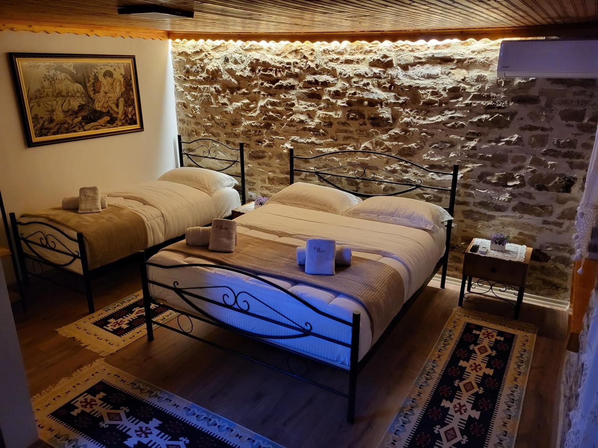 Guest House Hasko Gjirokastër Dış mekan fotoğraf